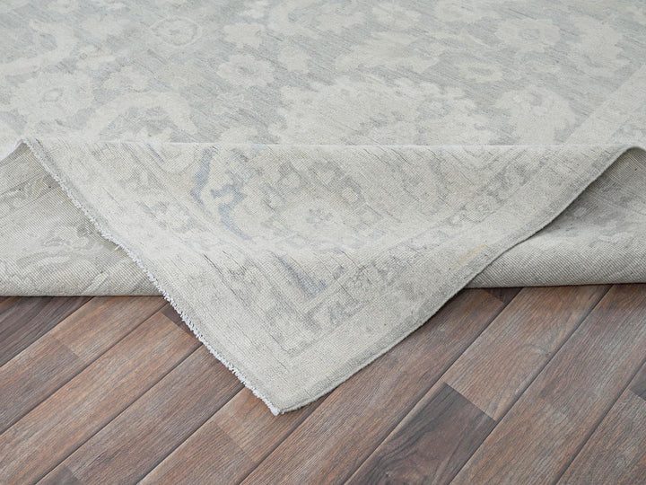8'9" x 11'10" New Hand Knotted Grey Wool Rectangle Oriental Rug - MOA102924