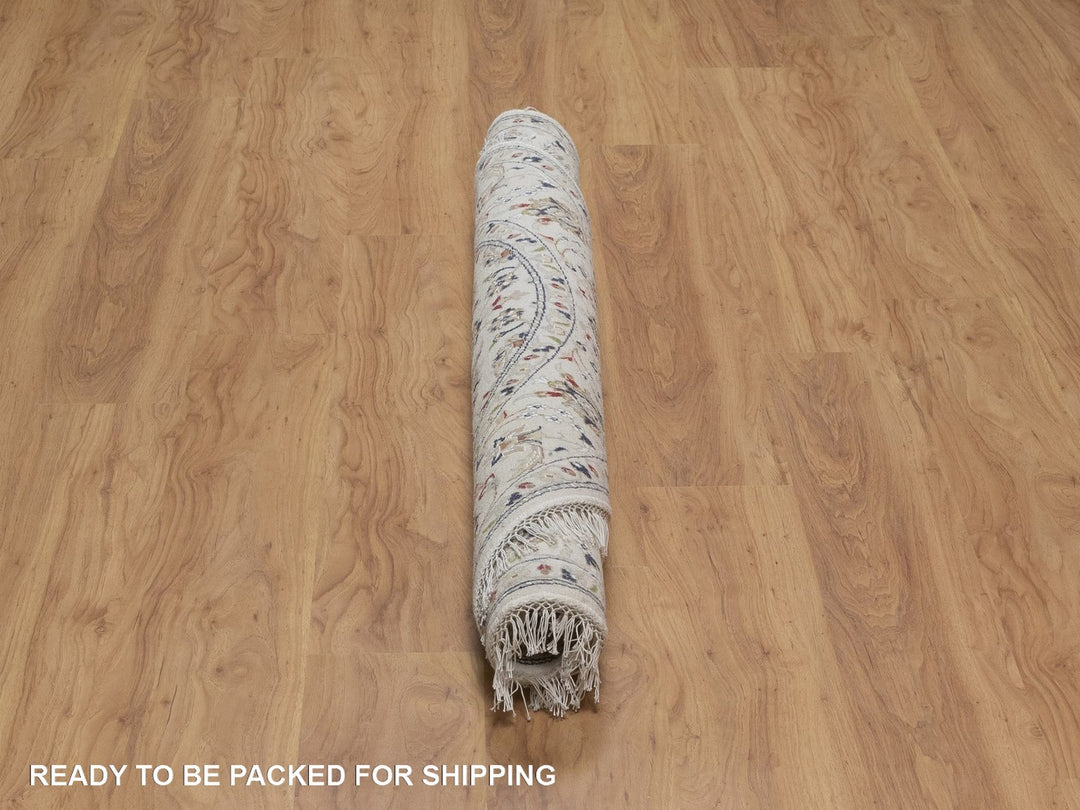 5'2" x 5'2" New Hand Knotted Ivory Wool & Silk Round Oriental Rug - MOA10292504