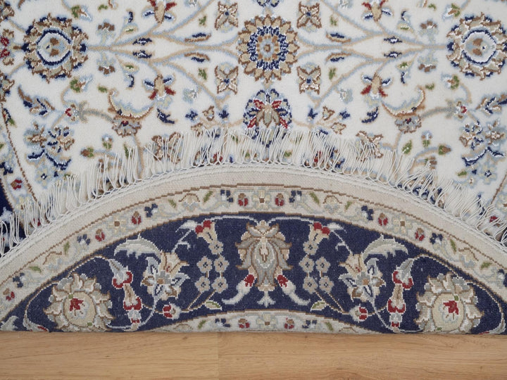 4'1" x 4'2" New Hand Knotted Ivory Wool & Silk Round Oriental Rug - MOA10292507