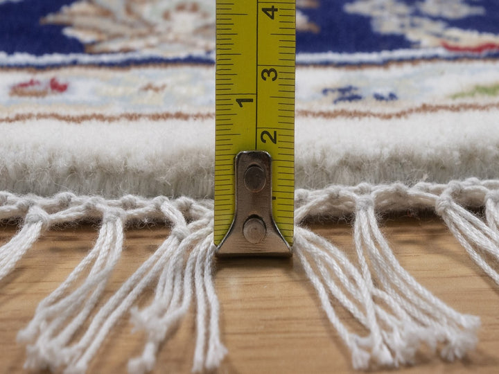 4'3" x 4'3" New Hand Knotted Ivory Wool & Silk Round Oriental Rug - MOA10292508