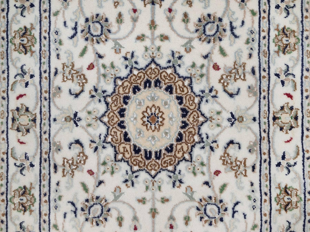 2'1" x 4'1" New Hand Knotted Ivory Wool & Silk Rectangle Oriental Rug - MOA10292527