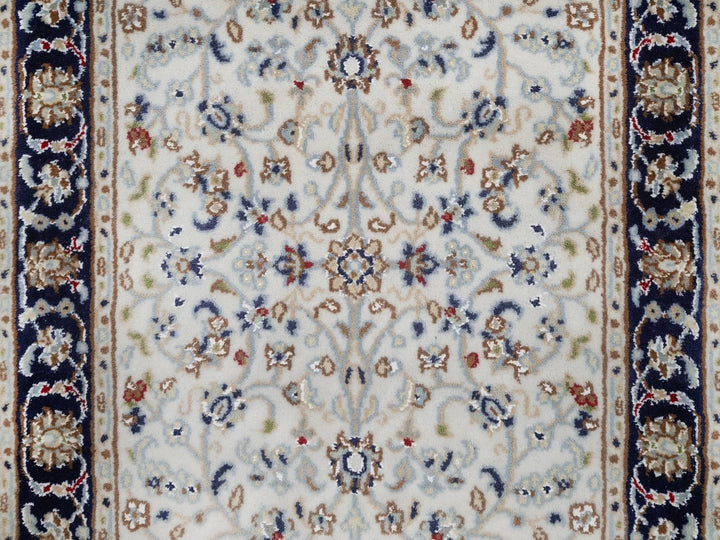2'2" x 3'2" New Hand Knotted Ivory Wool & Silk Rectangle Oriental Rug - MOA10292532