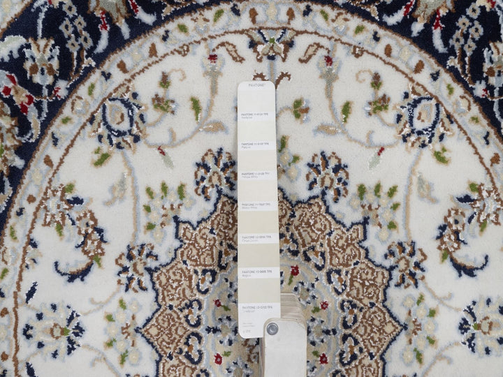 3'1" x 3'1" New Hand Knotted Ivory Wool & Silk Round Oriental Rug - MOA10292536