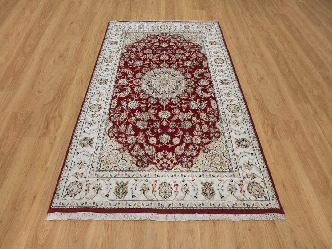 4'10" x 7'10" New Hand Knotted Red Wool & Silk Rectangle Oriental Rug - MOA10292567