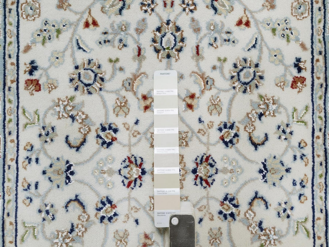2'9" x 10'0" New Hand Knotted Ivory Wool & Silk Runner Oriental Rug - MOA10292574