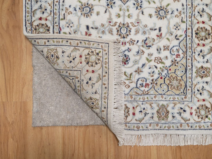 2'9" x 22'5" New Hand Knotted Ivory Wool & Silk Runner Oriental Rug - MOA10292589