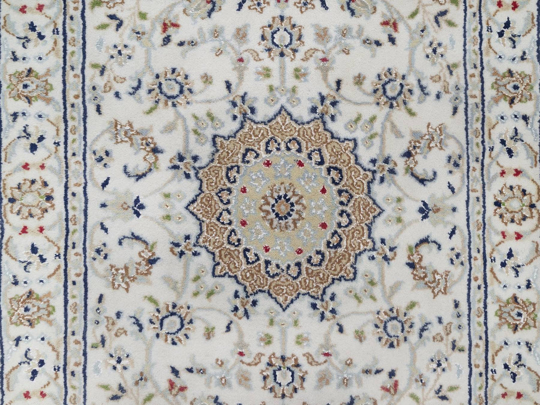 2'9" x 22'5" New Hand Knotted Ivory Wool & Silk Runner Oriental Rug - MOA10292589