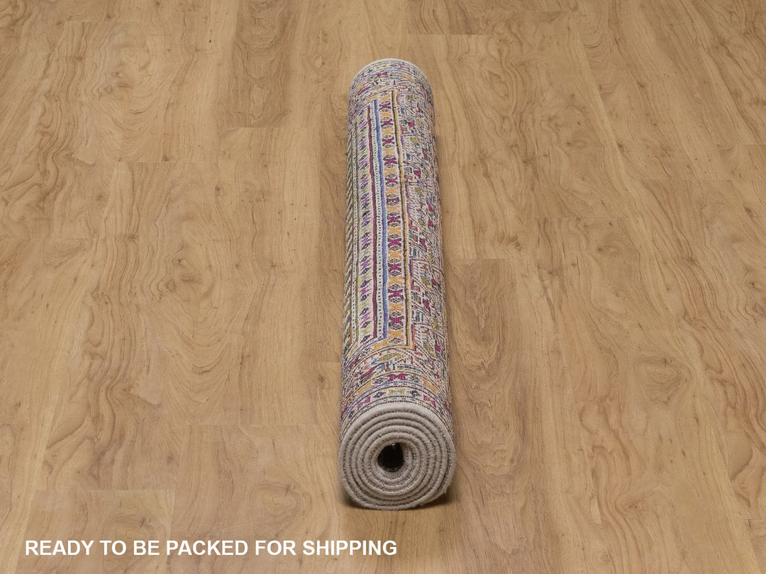5'0" x 7'1" New Hand Knotted Beige Wool & Sari Silk Rectangle Oriental Rug - MOA10292600