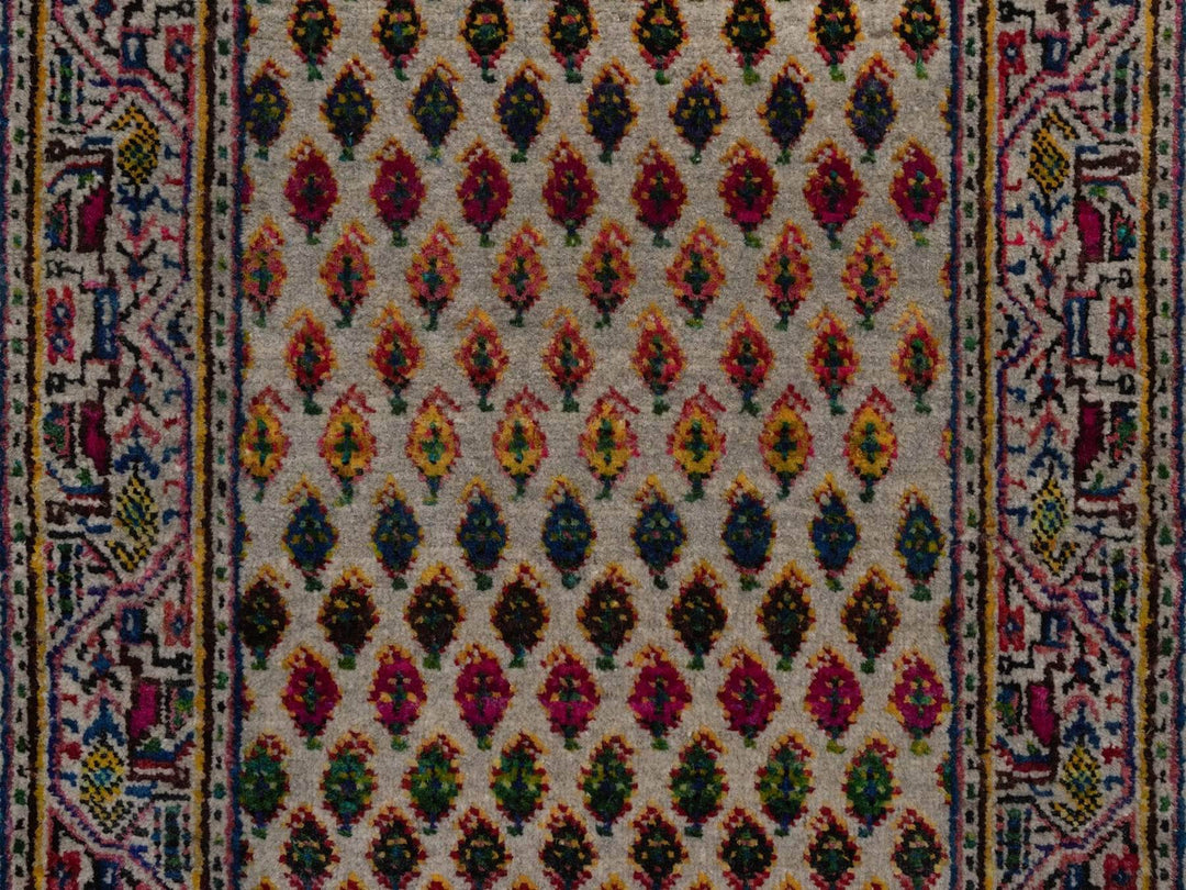 1'10" x 3'0" New Hand Knotted Beige Wool & Sari Silk Rectangle Oriental Rug - MOA10292618