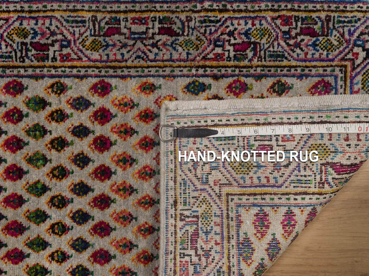 1'10" x 3'0" New Hand Knotted Beige Wool & Sari Silk Rectangle Oriental Rug - MOA10292618