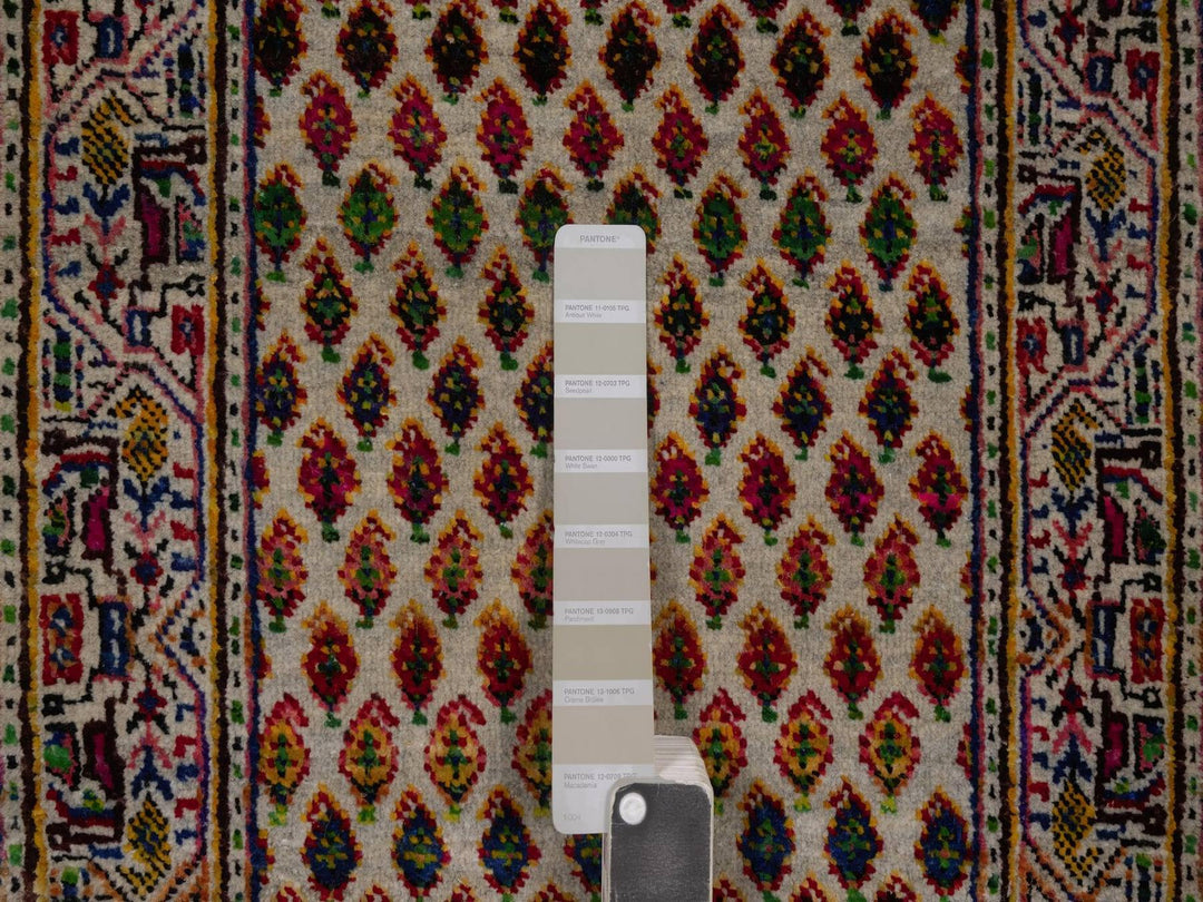 1'11" x 3'0" New Hand Knotted Beige Wool & Sari Silk Rectangle Oriental Rug - MOA10292619