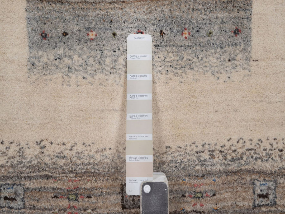 2'6" x 4'7" New Hand Knotted Ivory Wool Rectangle Oriental Rug - MOA10292625