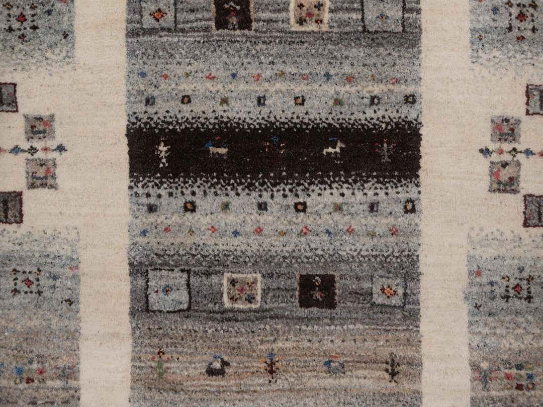 2'6" x 4'7" New Hand Knotted Ivory Wool Rectangle Oriental Rug - MOA10292625