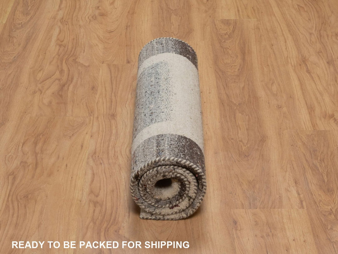 2'6" x 4'7" New Hand Knotted Ivory Wool Rectangle Oriental Rug - MOA10292625