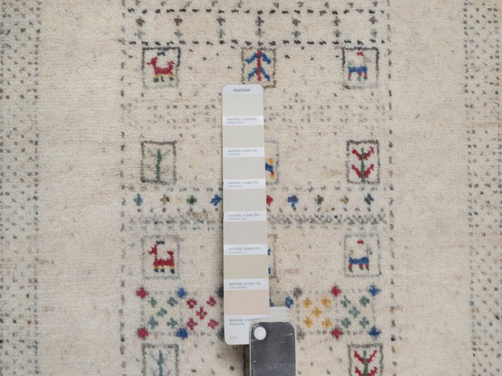2'0" x 3'0" New Hand Knotted Ivory Wool Rectangle Oriental Rug - MOA10292635