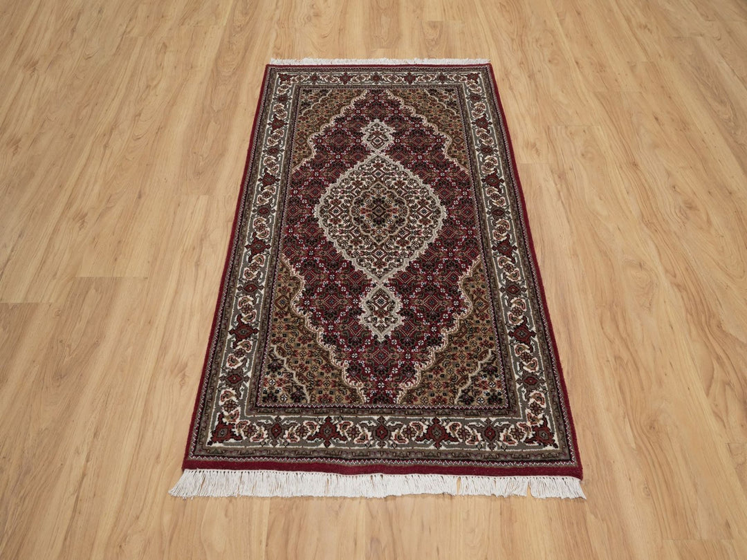 2'9" x 4'11" New Hand Knotted Red Wool Rectangle Oriental Rug - MOA10292662