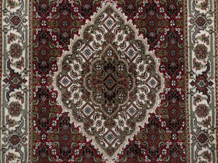 2'5" x 4'9" New Hand Knotted Red Wool Rectangle Oriental Rug - MOA10292664