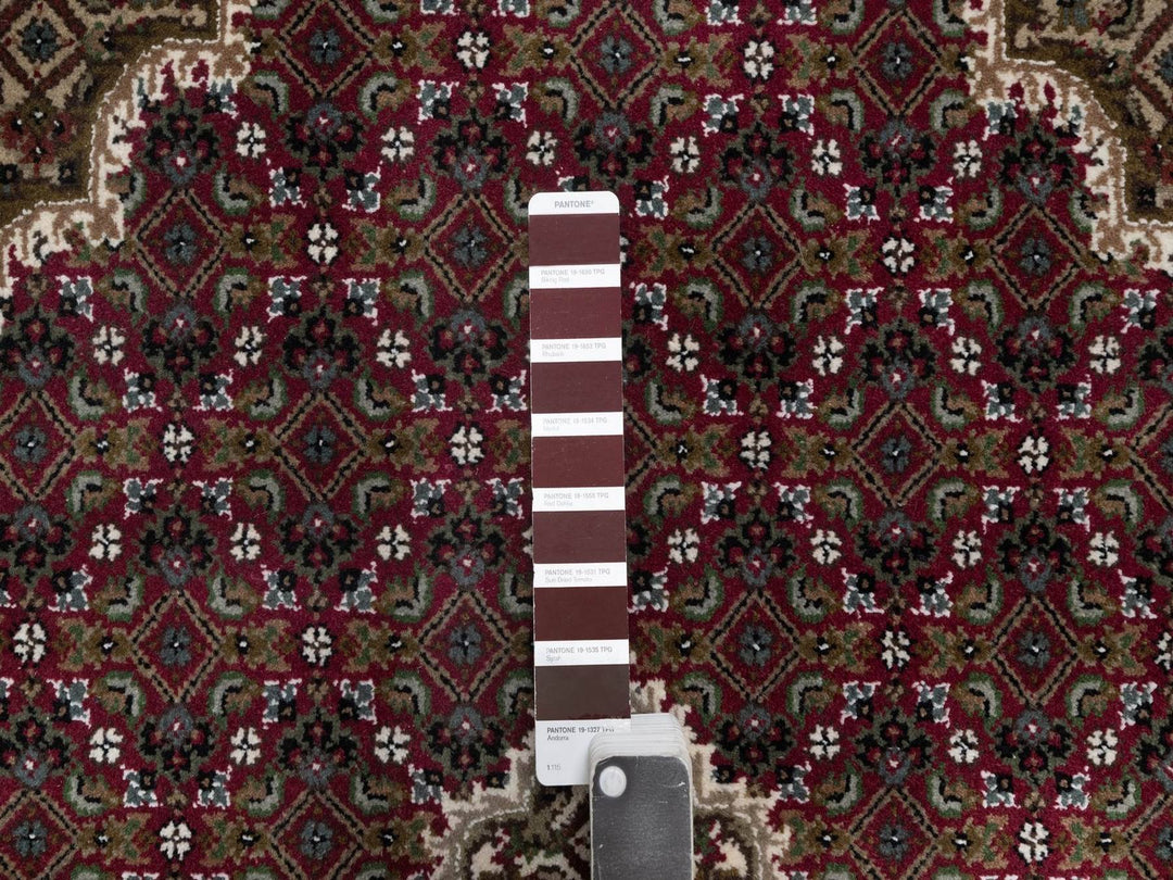 6'0" x 9'2" New Hand Knotted Red Wool Rectangle Oriental Rug - MOA10292666