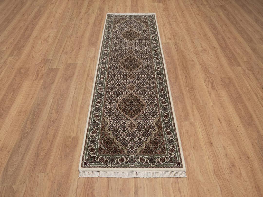 2'8" x 8'4" New Hand Knotted Ivory Wool Runner Oriental Rug - MOA10292669