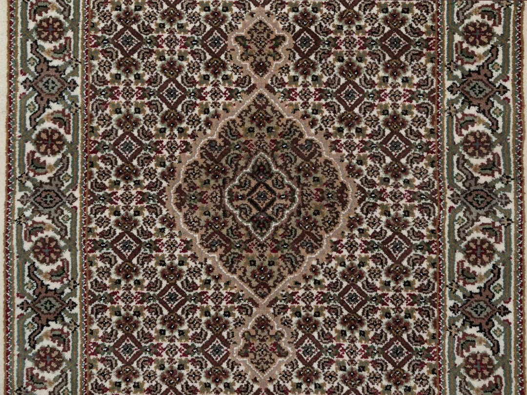 2'8" x 8'4" New Hand Knotted Ivory Wool Runner Oriental Rug - MOA10292669