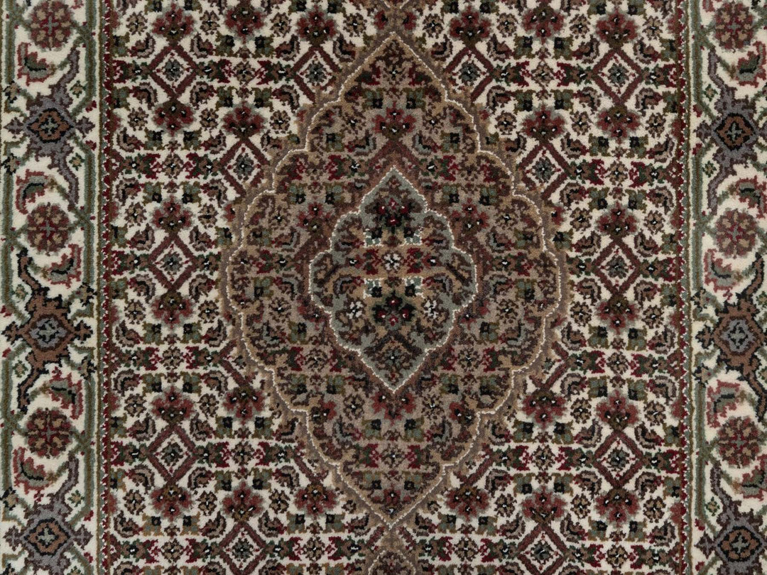 2'8" x 11'9" New Hand Knotted Ivory Wool Runner Oriental Rug - MOA10292670