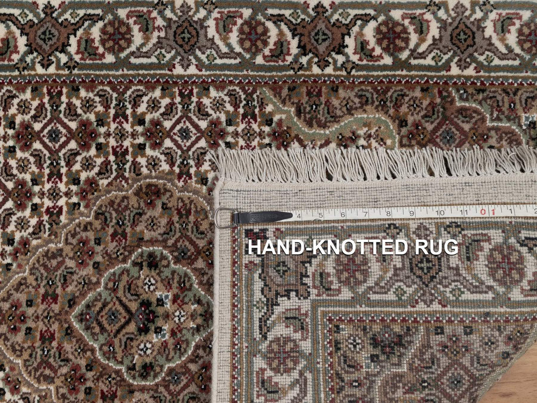 2'8" x 11'9" New Hand Knotted Ivory Wool Runner Oriental Rug - MOA10292670