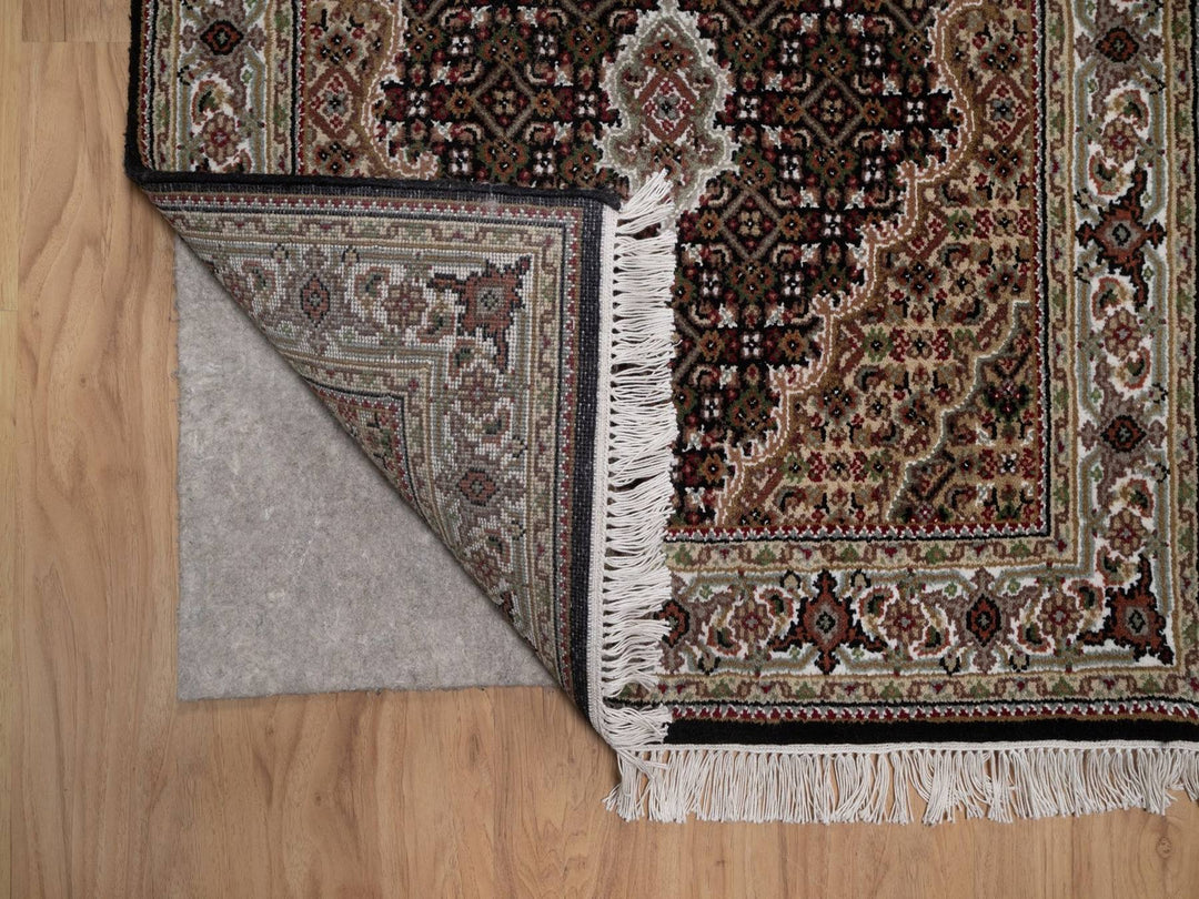 2'11" x 5'2" New Hand Knotted Black Wool Rectangle Oriental Rug - MOA10292673