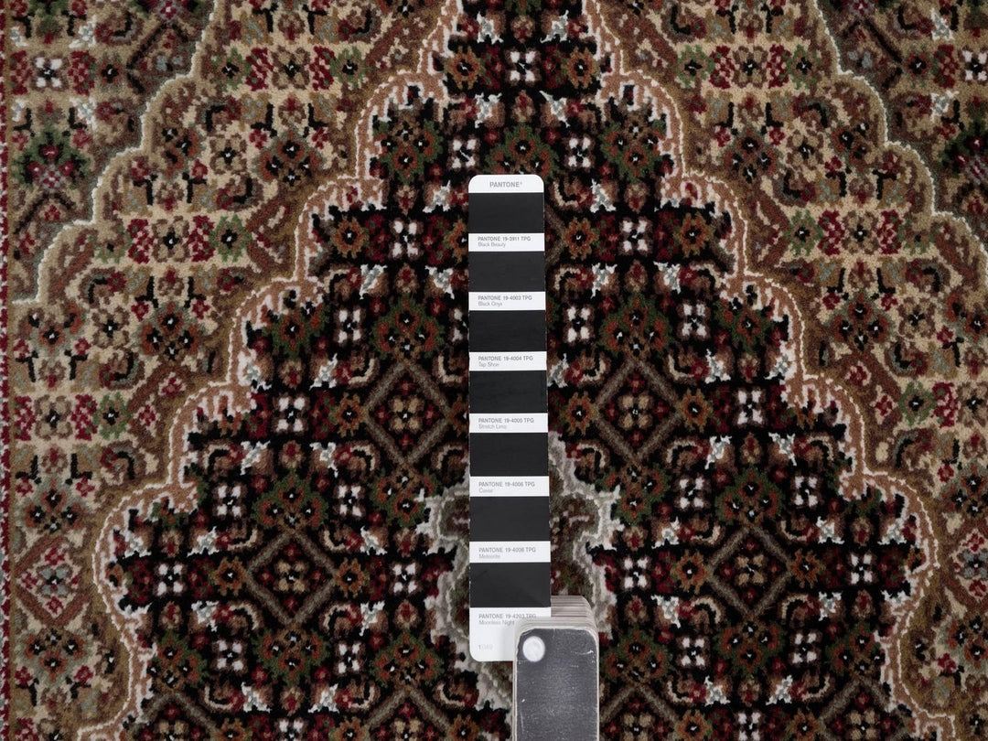 2'11" x 5'2" New Hand Knotted Black Wool Rectangle Oriental Rug - MOA10292673