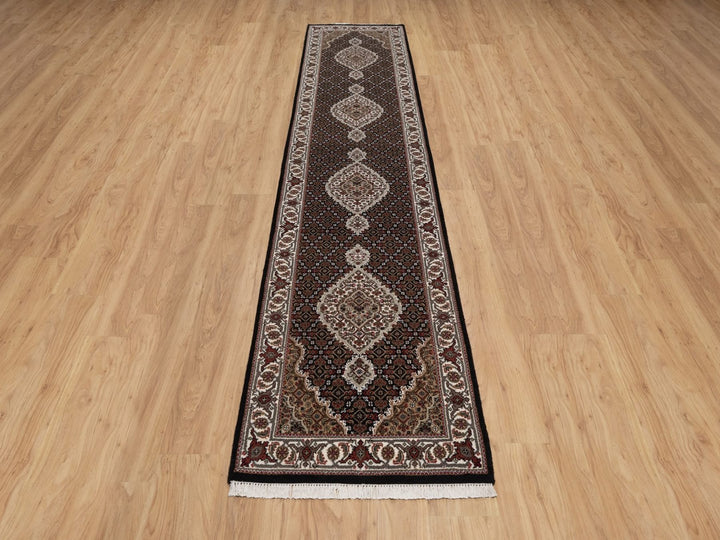 2'6" x 11'10" New Hand Knotted Black Wool Runner Oriental Rug - MOA10292674