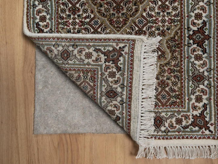1'11" x 3'1" New Hand Knotted Ivory Wool Rectangle Oriental Rug - MOA10292680