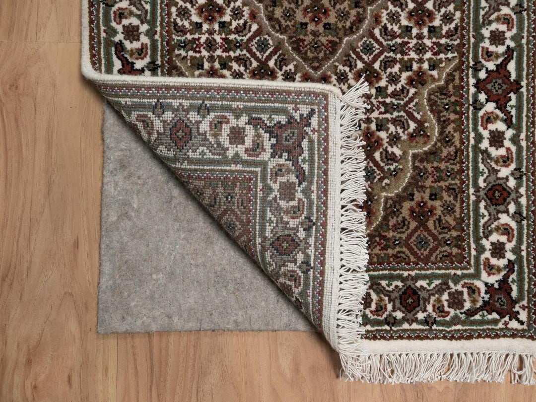 2'1" x 3'1" New Hand Knotted Ivory Wool Rectangle Oriental Rug - MOA10292682