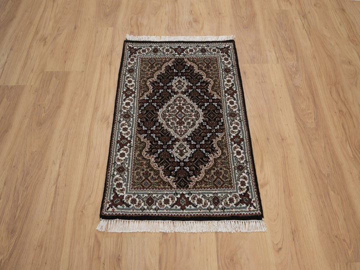 1'11" x 2'11" New Hand Knotted Black Wool Rectangle Oriental Rug - MOA10292683