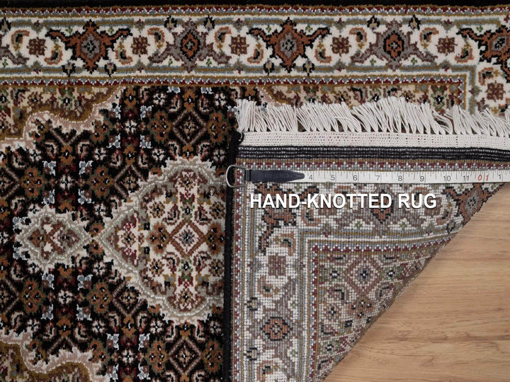 1'11" x 3'0" New Hand Knotted Black Wool Rectangle Oriental Rug - MOA10292684