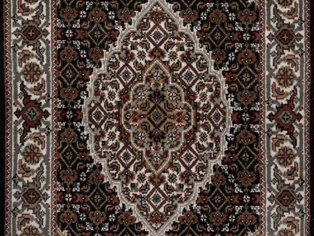 2'5" x 4'8" New Hand Knotted Black Wool Rectangle Oriental Rug - MOA10292685