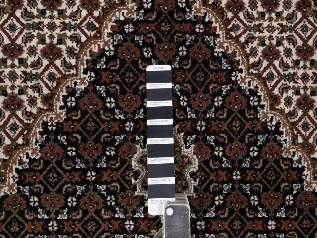 4'0" x 6'0" New Hand Knotted Black Wool Rectangle Oriental Rug - MOA10292688
