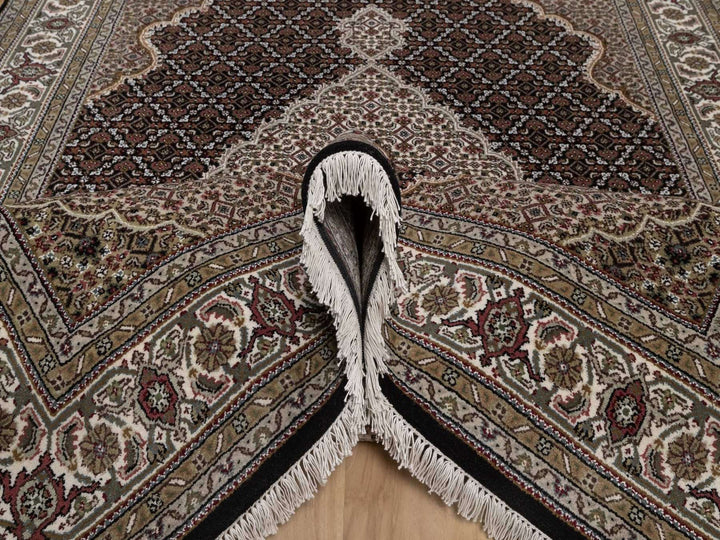 6'1" x 8'10" New Hand Knotted Black Wool Rectangle Oriental Rug - MOA10292692
