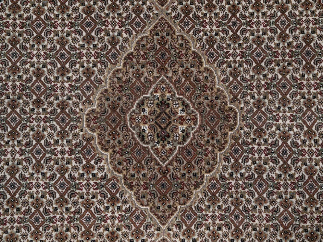 5'0" x 5'0" New Hand Knotted Ivory Wool Round Oriental Rug - MOA10292693