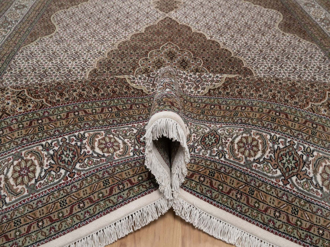 8'9" x 12'4" New Hand Knotted Ivory Wool Rectangle Oriental Rug - MOA10292695