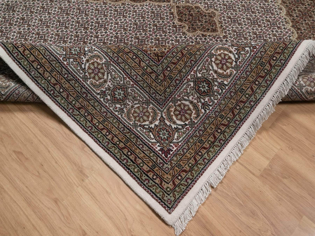 8'9" x 12'4" New Hand Knotted Ivory Wool Rectangle Oriental Rug - MOA10292695