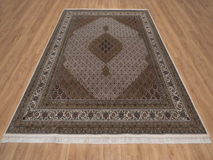 8'0" x 9'10" New Hand Knotted Ivory Wool Rectangle Oriental Rug - MOA10292697