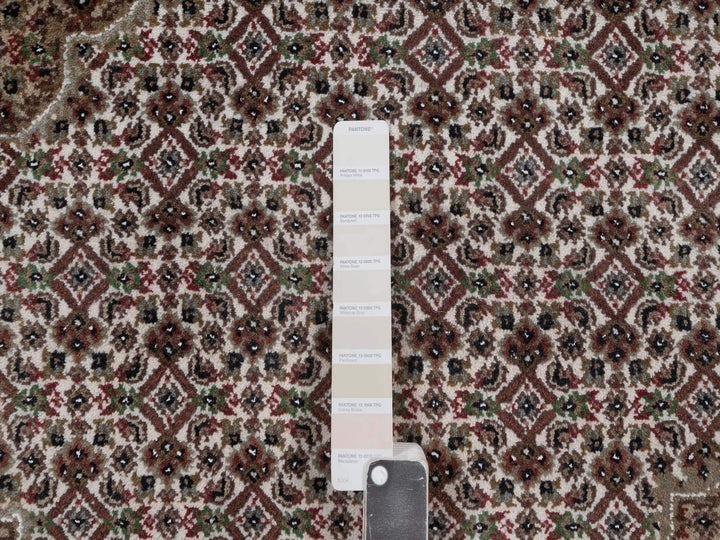 8'0" x 9'10" New Hand Knotted Ivory Wool Rectangle Oriental Rug - MOA10292697