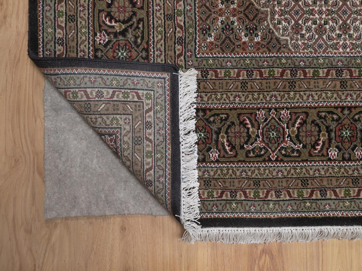 7'11" x 9'11" New Hand Knotted Black Wool Rectangle Oriental Rug - MOA10292703