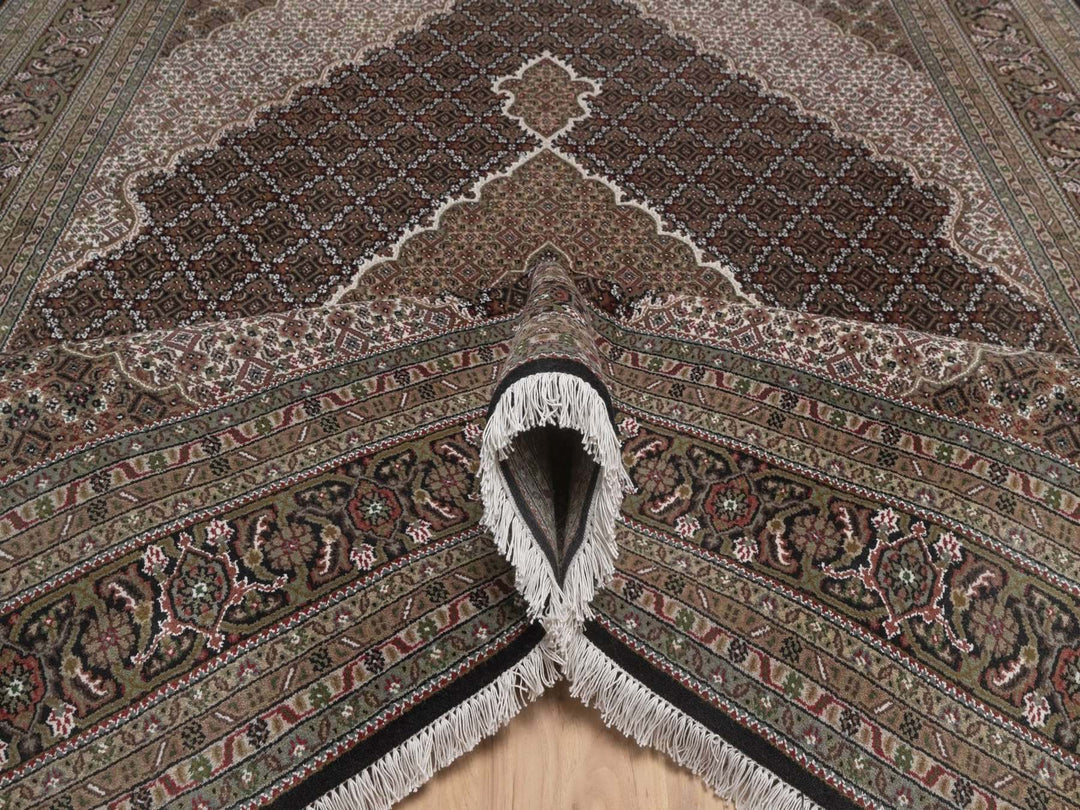 7'11" x 9'11" New Hand Knotted Black Wool Rectangle Oriental Rug - MOA10292703