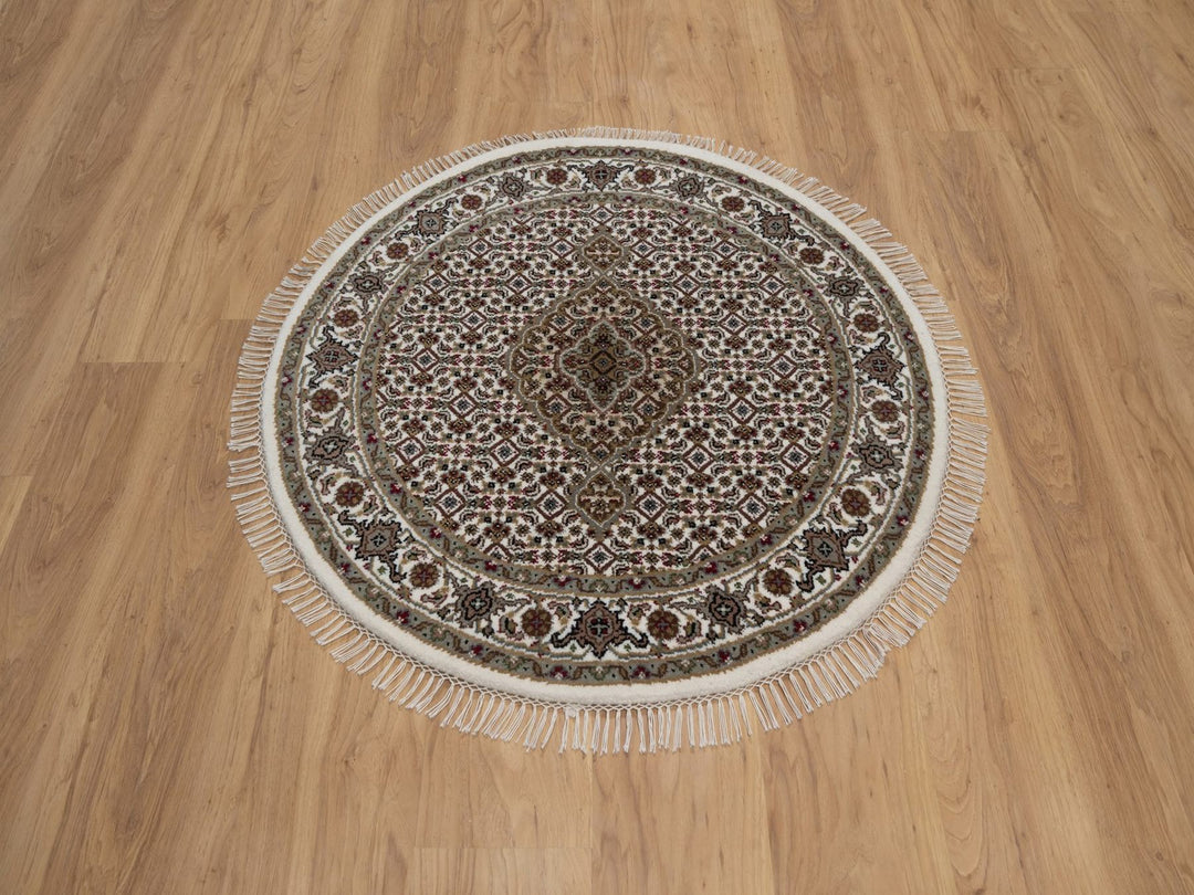 3'4" x 3'4" New Hand Knotted Ivory Wool Round Oriental Rug - MOA10292706