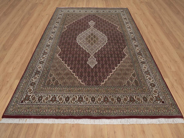 7'10" x 10'3" New Hand Knotted Red Wool Rectangle Oriental Rug - MOA10292708