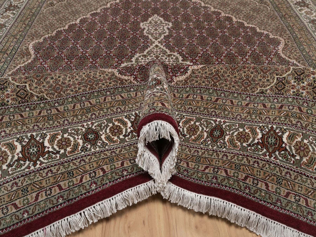 7'10" x 10'3" New Hand Knotted Red Wool Rectangle Oriental Rug - MOA10292708