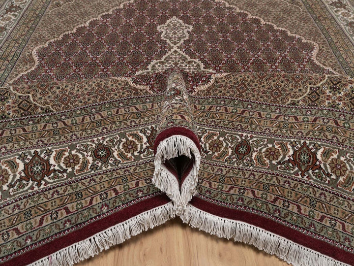 7'10" x 10'3" New Hand Knotted Red Wool Rectangle Oriental Rug - MOA10292708