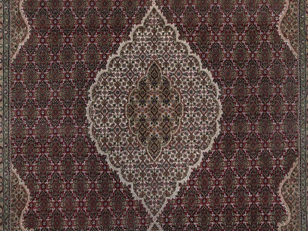 7'10" x 10'3" New Hand Knotted Red Wool Rectangle Oriental Rug - MOA10292708