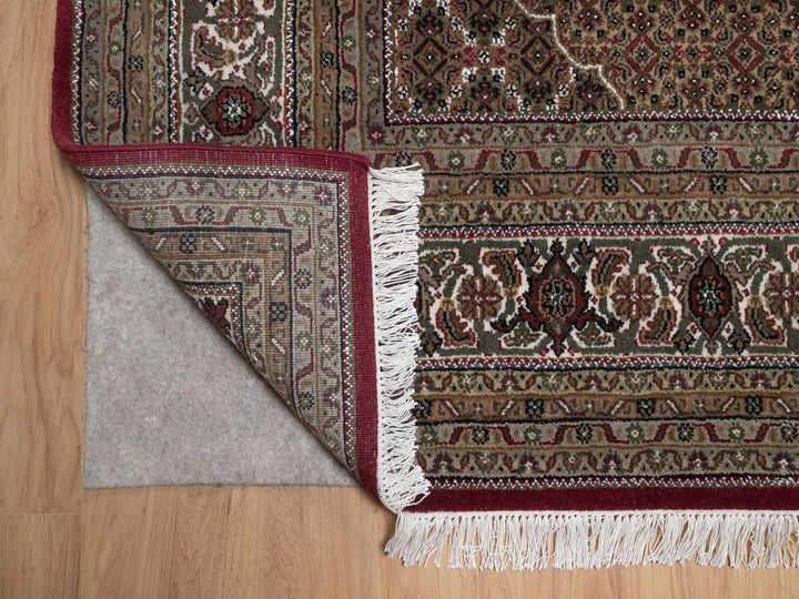 7'9" x 9'11" New Hand Knotted Red Wool Rectangle Oriental Rug - MOA10292710