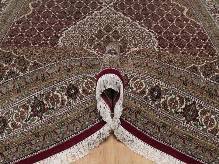 7'9" x 9'11" New Hand Knotted Red Wool Rectangle Oriental Rug - MOA10292710